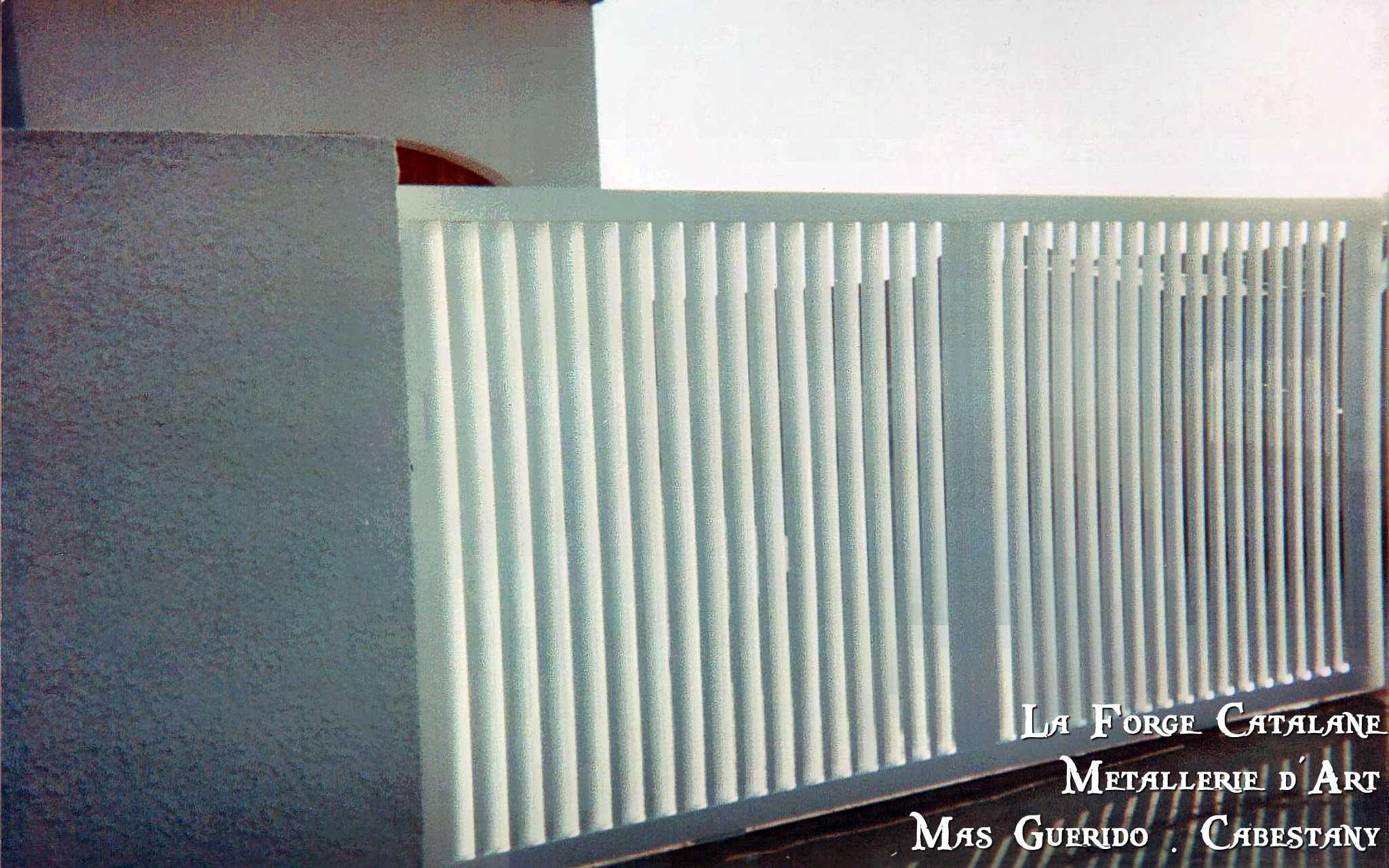 portail lame Z coulissant thermolaquage  forge catalane.jpg